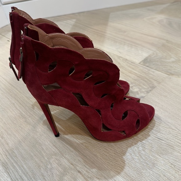 Alaia new heels size 38.5 excellent condition - Picture 2 of 4